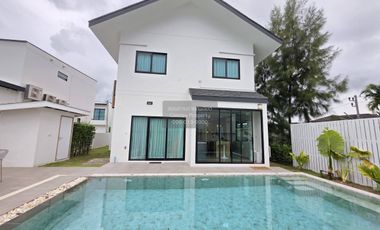 Casa en alquiler de 3 habitaciones en Mueang Phuket, Phuket