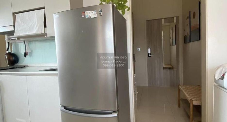 For rent 2 bedrooms condo in Sathon, Bangkok