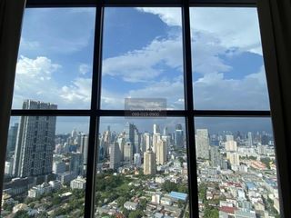 For rent 2 bedrooms condo in Sathon, Bangkok