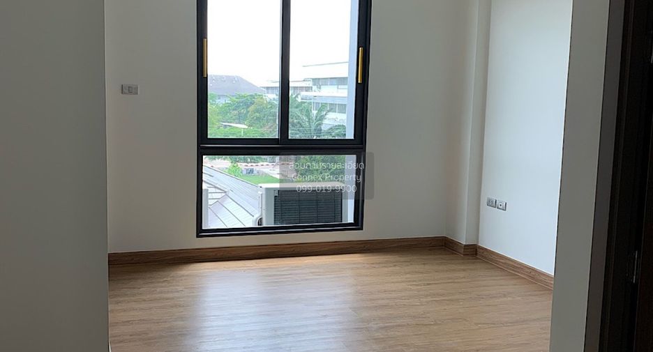 For rent 3 bedrooms townhouse in Don Mueang, Bangkok