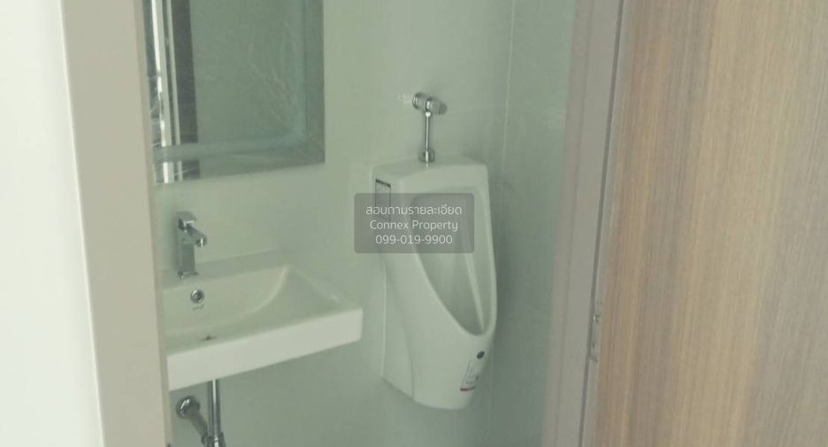For rent 3 bedrooms townhouse in Don Mueang, Bangkok