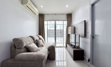 For rent 2 bedrooms condo in Phra Khanong, Bangkok