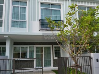 For rent 2 bedrooms townhouse in Prawet, Bangkok