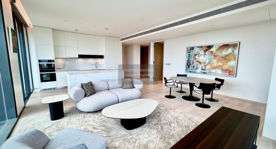 For rent 3 bedrooms condo in Sathon, Bangkok