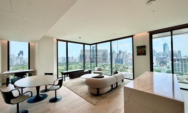 For rent 3 bedrooms condo in Sathon, Bangkok