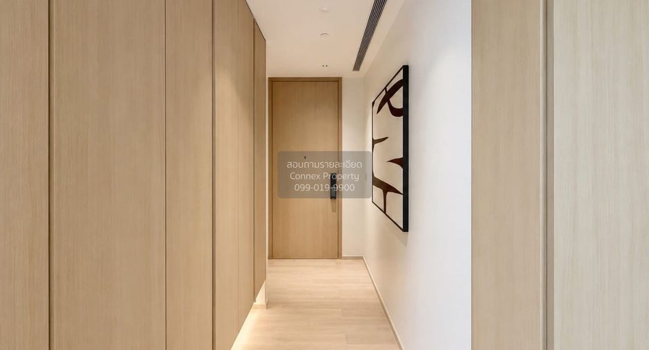 For rent 3 bedrooms condo in Sathon, Bangkok