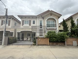 For rent 3 ベッドルーム house in Bang Khae, Bangkok