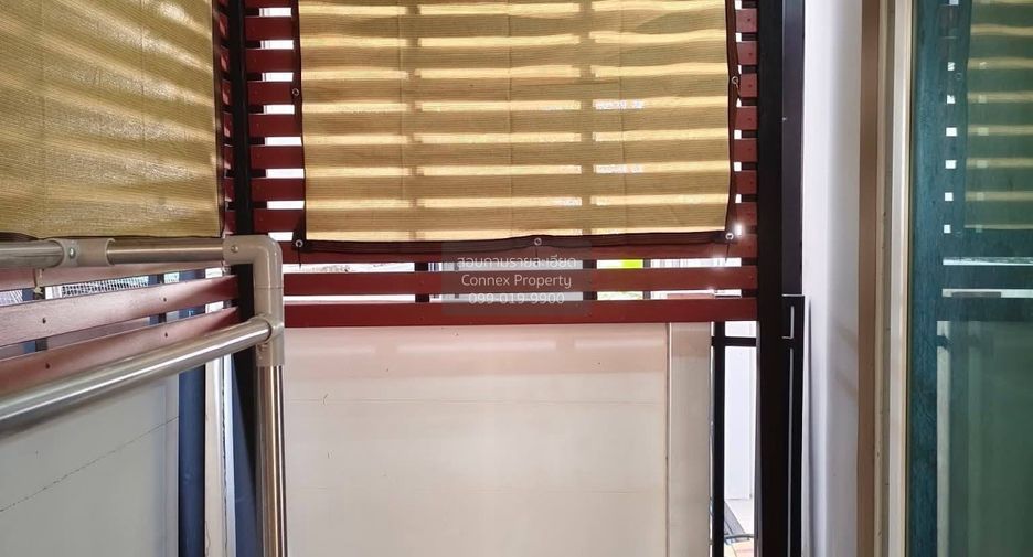 For rent 3 bedrooms townhouse in Prawet, Bangkok