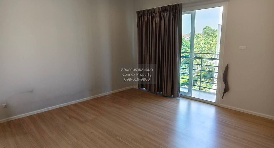 For rent 3 bedrooms townhouse in Prawet, Bangkok