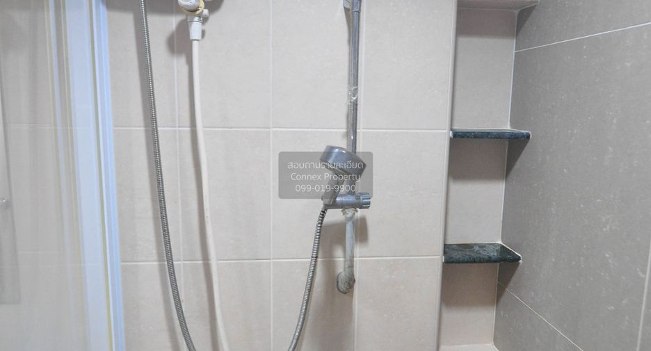 For rent 3 bedrooms townhouse in Bang Khen, Bangkok