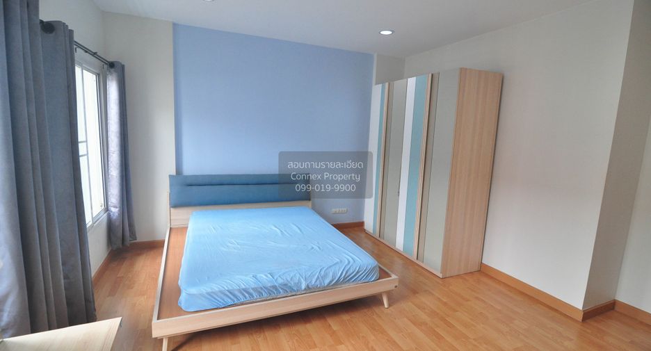 For rent 3 bedrooms townhouse in Bang Khen, Bangkok