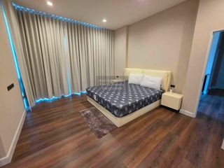 For rent 5 bedrooms house in Khlong Sam Wa, Bangkok