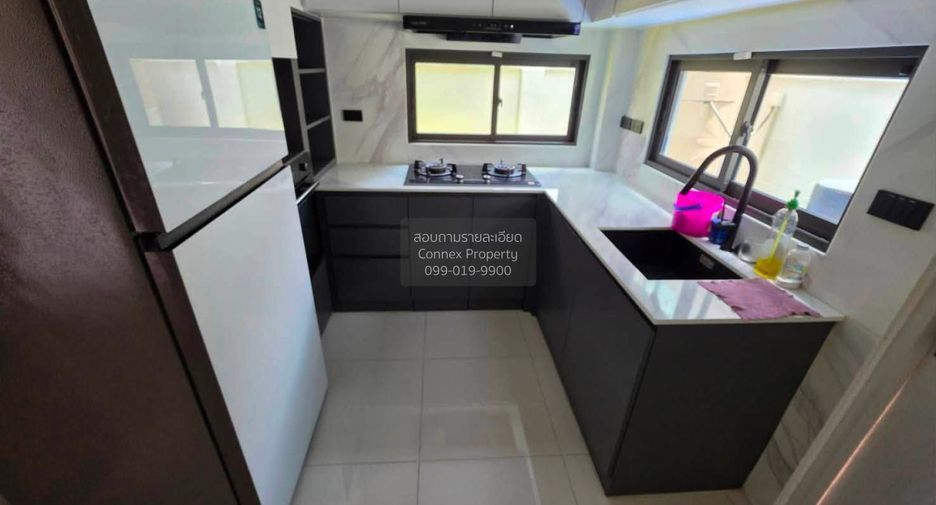 For rent 5 bedrooms house in Khlong Sam Wa, Bangkok