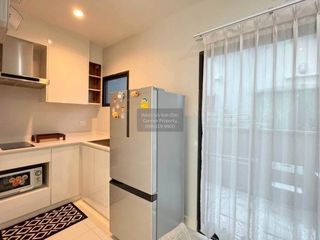 For rent 3 bedrooms townhouse in Saphan Sung, Bangkok