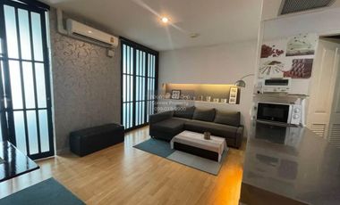 For rent 2 bedrooms condo in Sathon, Bangkok
