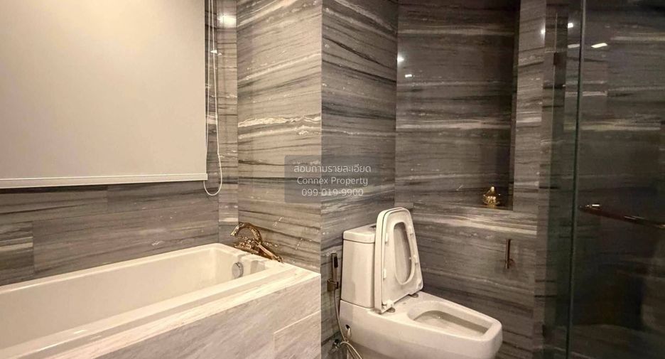 For rent 3 bedrooms condo in Watthana, Bangkok