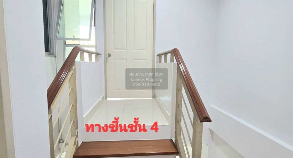 For rent 3 bedrooms townhouse in Mueang Samut Prakan, Samut Prakan