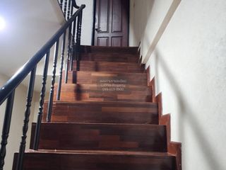 For rent 5 bedrooms townhouse in Bangkok Noi, Bangkok
