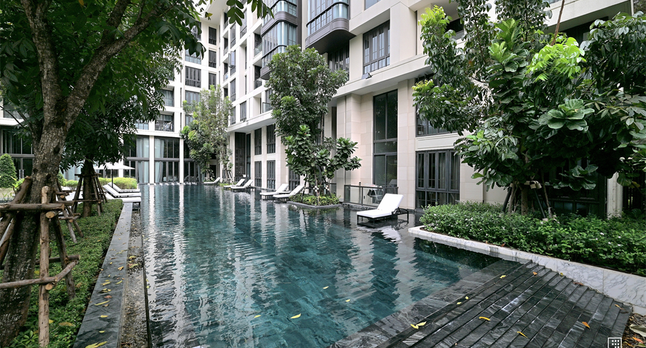 For rent 1 bed condo in Watthana, Bangkok