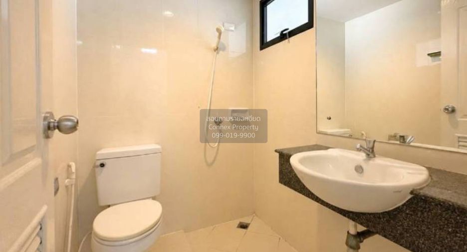 For sale 3 bedrooms townhouse in Bang Bua Thong, Nonthaburi