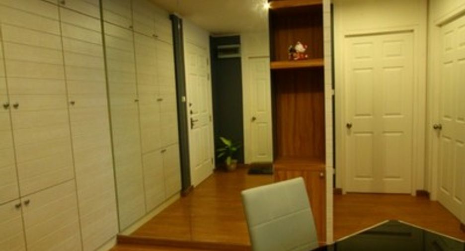 Condo en venta de 2 habitaciones en Bang Sue, Bangkok
