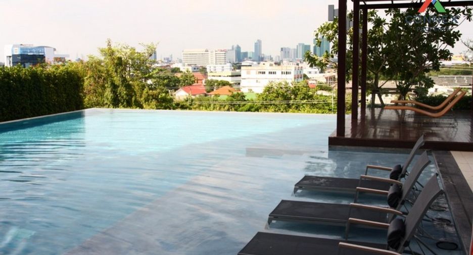 Condo en venta de 2 habitaciones en Bang Sue, Bangkok