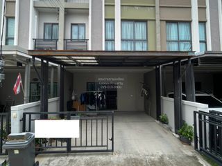 À vendre 3 chambres maison de ville à Mueang Pathum Thani, Pathum Thani