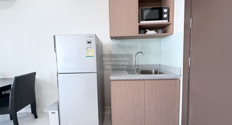 For sale 1 bed condo in Si Racha, Chonburi