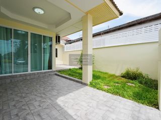 For sale 3 bedrooms townhouse in Bang Lamung, Chonburi