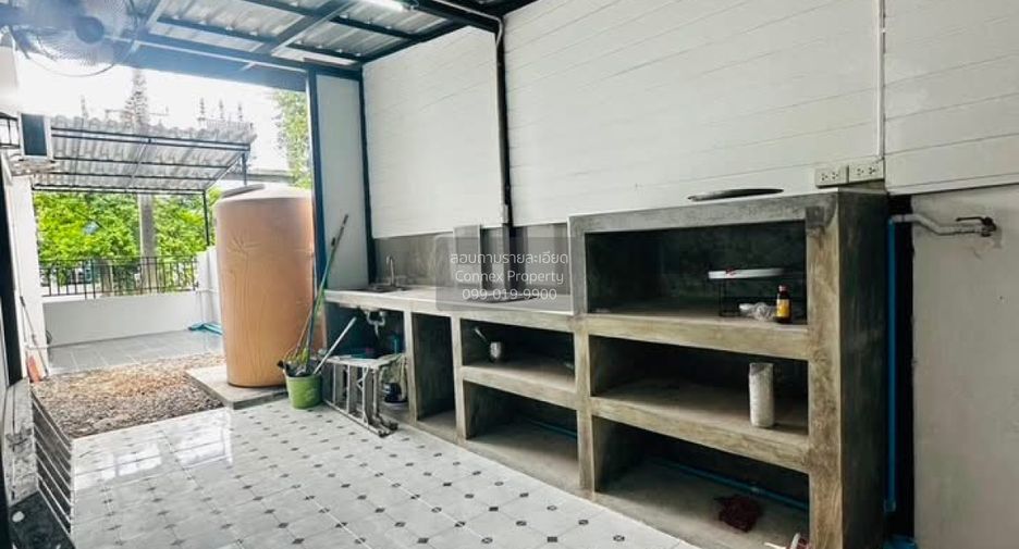 For sale 2 bedrooms townhouse in Thalang, Phuket