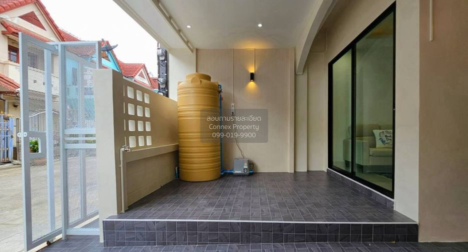 For sale 3 bedrooms townhouse in Bang Bua Thong, Nonthaburi