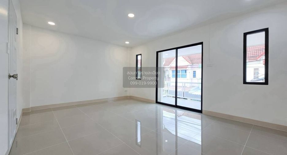 For sale 3 bedrooms townhouse in Bang Bua Thong, Nonthaburi