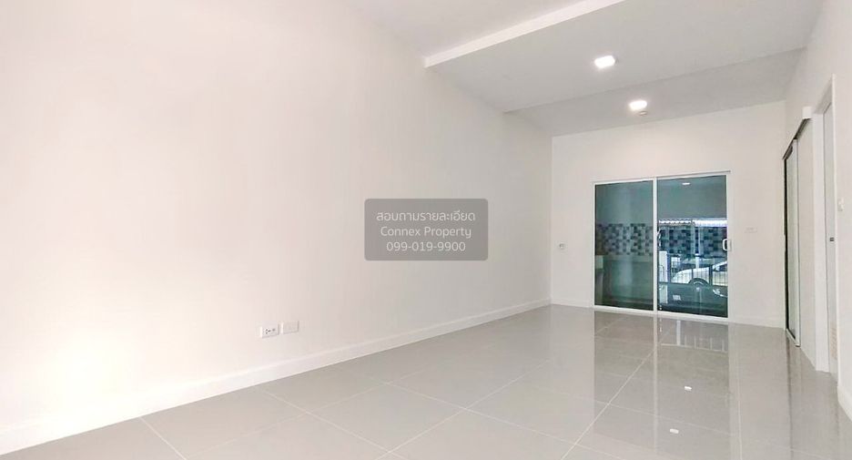 For sale 4 bedrooms townhouse in Pak Kret, Nonthaburi