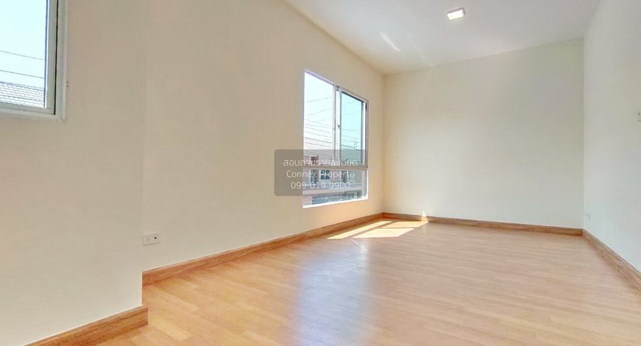 For sale 4 bedrooms townhouse in Pak Kret, Nonthaburi