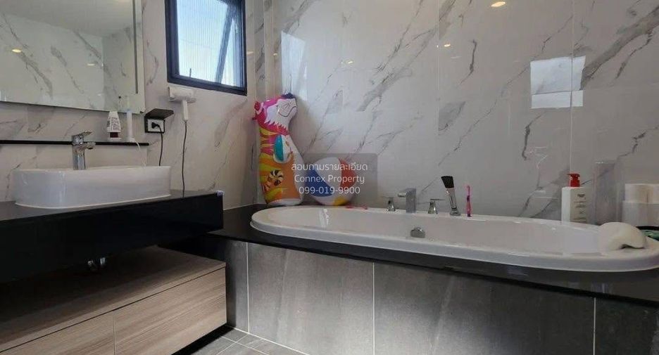 For sale 4 bedrooms house in Prawet, Bangkok