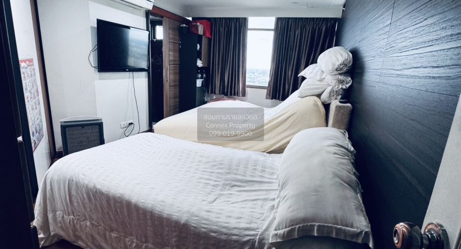 For sale 3 bedrooms condo in Bangkok Noi, Bangkok