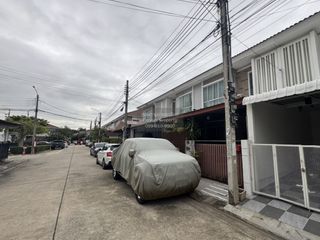 For sale 2 bedrooms townhouse in Bang Kruai, Nonthaburi