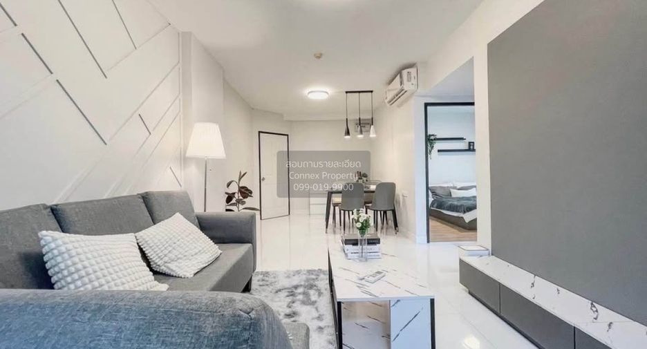 For sale 2 bedrooms condo in Huai Khwang, Bangkok