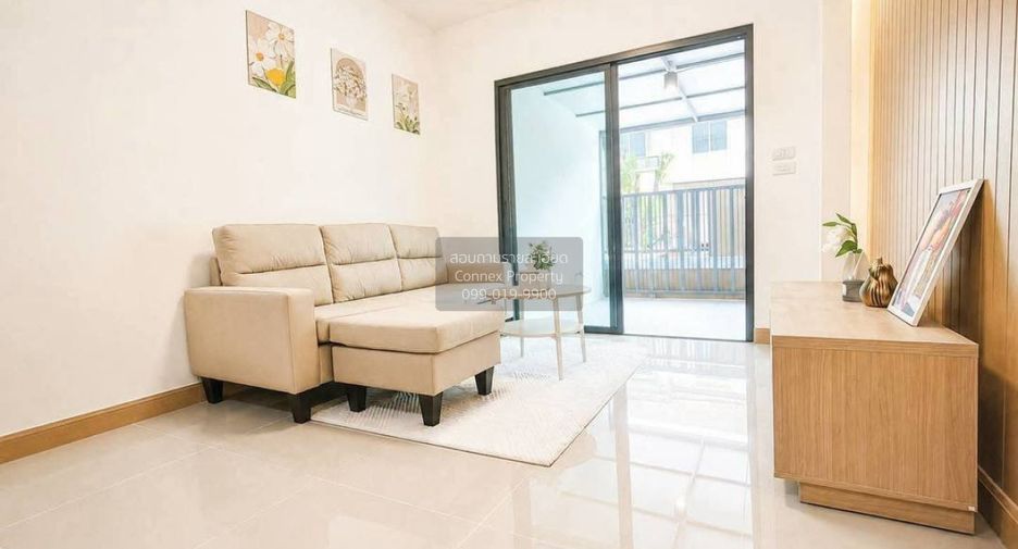 For sale 3 bedrooms townhouse in Mueang Nonthaburi, Nonthaburi