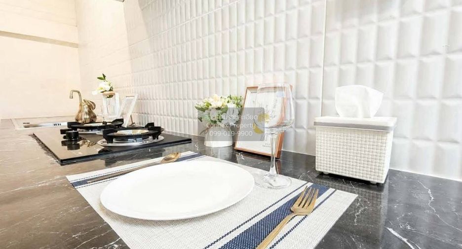 For sale 3 bedrooms townhouse in Mueang Nonthaburi, Nonthaburi
