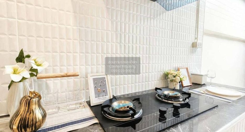 For sale 3 bedrooms townhouse in Mueang Nonthaburi, Nonthaburi