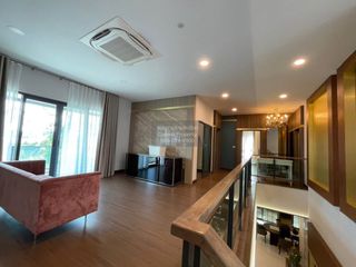 For sale 5 bedrooms house in Bang Phli, Samut Prakan