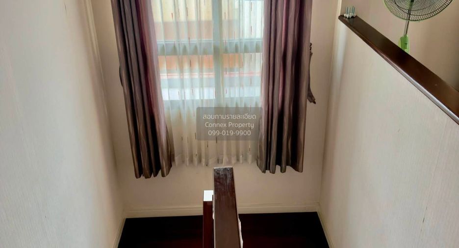For sale 3 bedrooms house in Bangkok Noi, Bangkok
