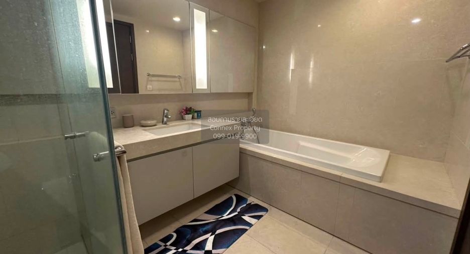 For sale 2 bedrooms condo in Watthana, Bangkok