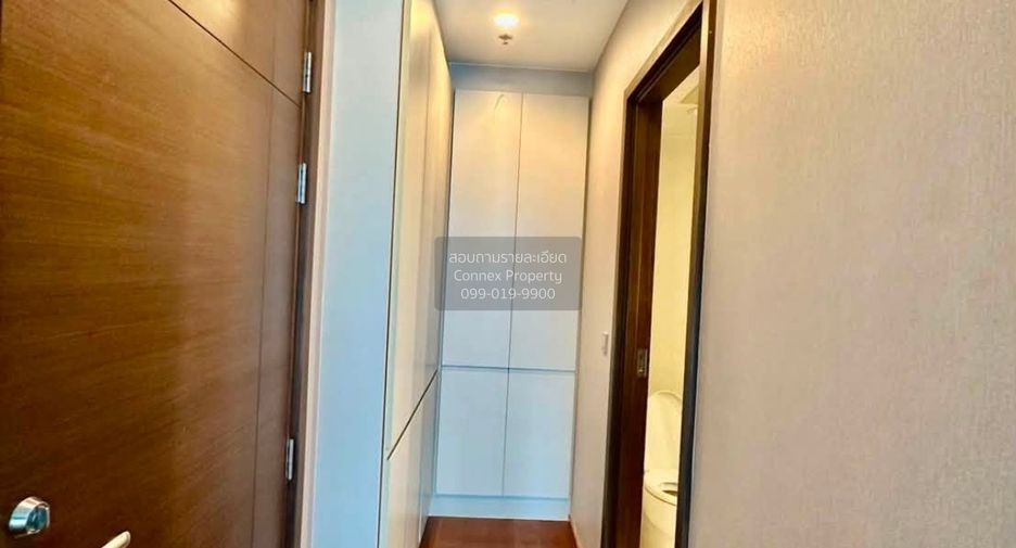 For sale 2 bedrooms condo in Watthana, Bangkok