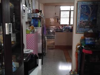 For sale 3 bedrooms townhouse in Phra Khanong, Bangkok
