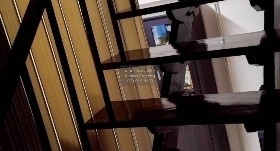 For sale 3 bedrooms townhouse in Phra Khanong, Bangkok