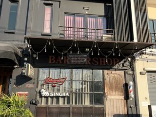 For sale 3 bedrooms retail Space in Lam Luk Ka, Pathum Thani