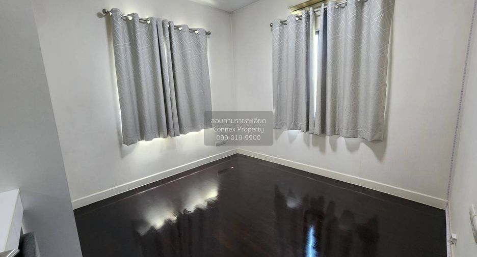 For sale 4 bedrooms house in Pak Kret, Nonthaburi