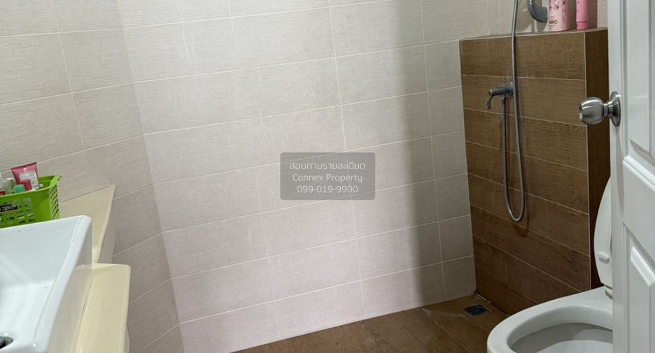 For sale 3 bedrooms townhouse in Bueng Kum, Bangkok
